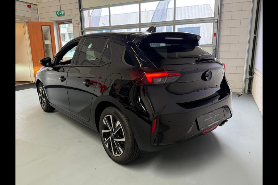 Opel Corsa 1.2 Turbo GS GS 130PK, 1 Jaar Bovag Garantie, Automaat, Panoramadak, Stoel/Stuurverwarming, Apple Carplay, Camera