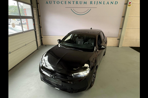 Opel Corsa 1.2 Turbo GS GS 130PK, 1 Jaar Bovag Garantie, Automaat, Panoramadak, Stoel/Stuurverwarming, Apple Carplay, Camera
