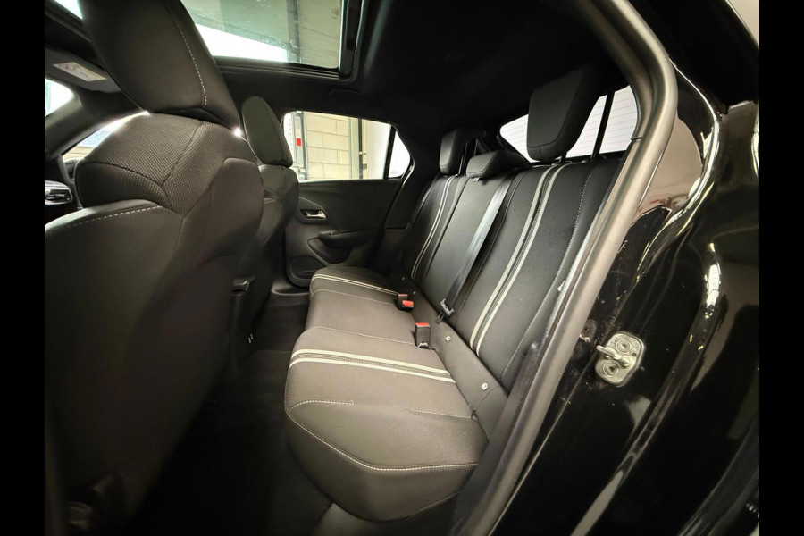 Opel Corsa 1.2 Turbo GS GS 130PK, 1 Jaar Bovag Garantie, Automaat, Panoramadak, Stoel/Stuurverwarming, Apple Carplay, Camera