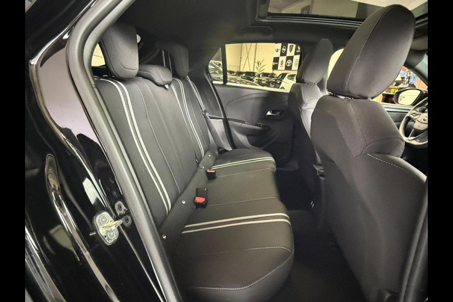 Opel Corsa 1.2 Turbo GS GS 130PK, 1 Jaar Bovag Garantie, Automaat, Panoramadak, Stoel/Stuurverwarming, Apple Carplay, Camera