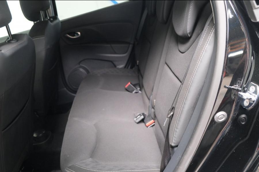 Renault Clio Estate 0.9 TCe Limited - N.A.P. Airco, Cruise, Navi, PDC, Trekhaak.