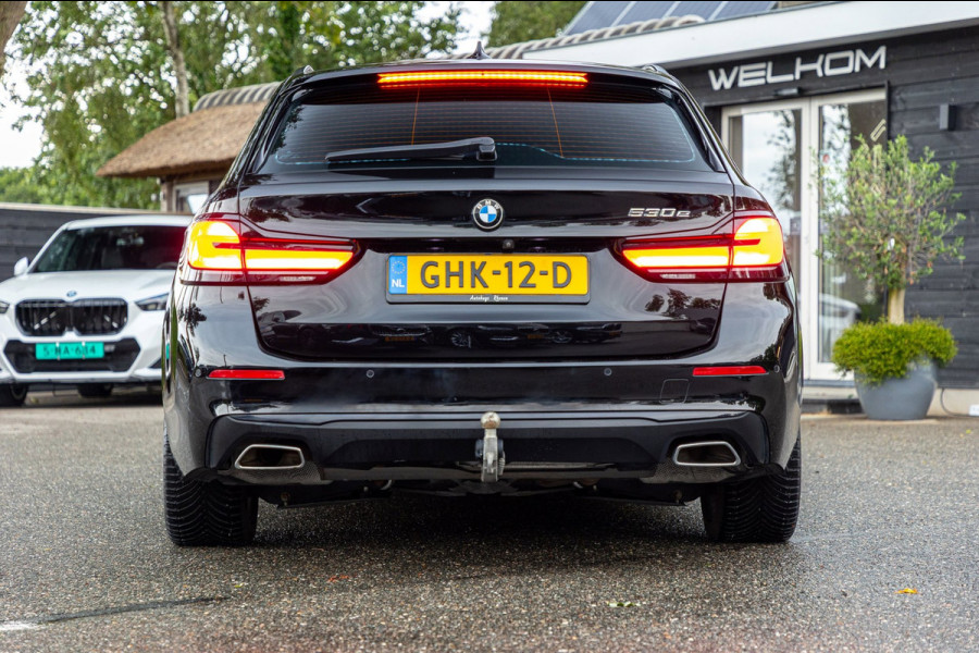 BMW 5 Serie Touring 530e Business Edition Plus Soh 89% I Trekhaak I Luxe leder I Led I Stuur & stoelverwarming I Camera I Android