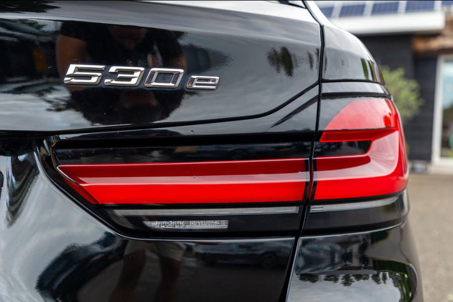 BMW 5 Serie Touring 530e Business Edition Plus Soh 89% I Trekhaak I Luxe leder I Led I Stuur & stoelverwarming I Camera I Android