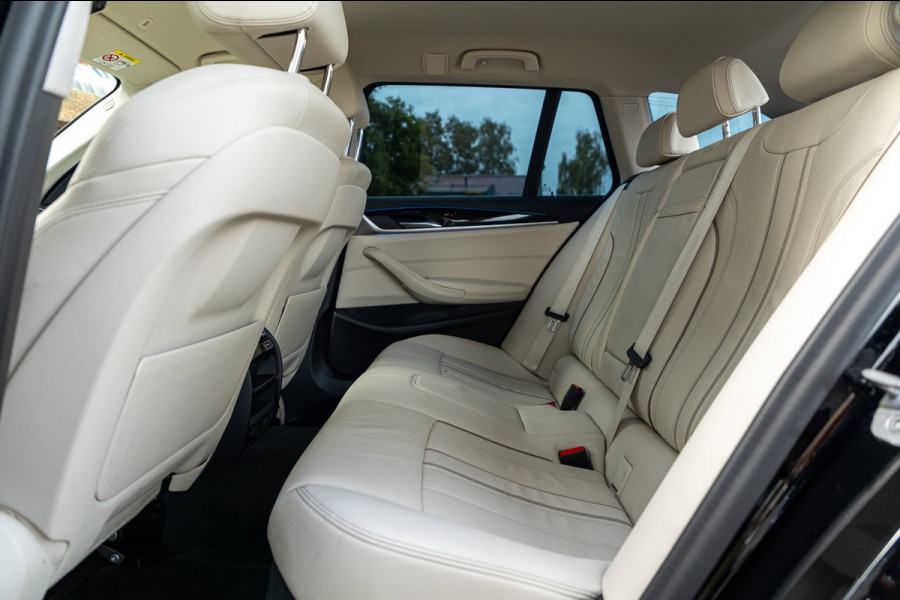 BMW 5 Serie Touring 530e Business Edition Plus Soh 89% I Trekhaak I Luxe leder I Led I Stuur & stoelverwarming I Camera I Android