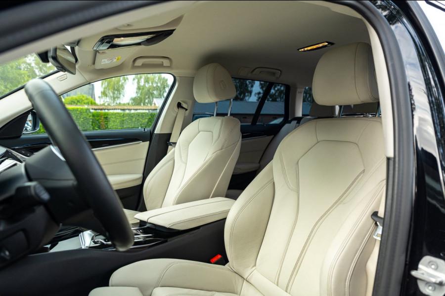 BMW 5 Serie Touring 530e Business Edition Plus Soh 89% I Trekhaak I Luxe leder I Led I Stuur & stoelverwarming I Camera I Android