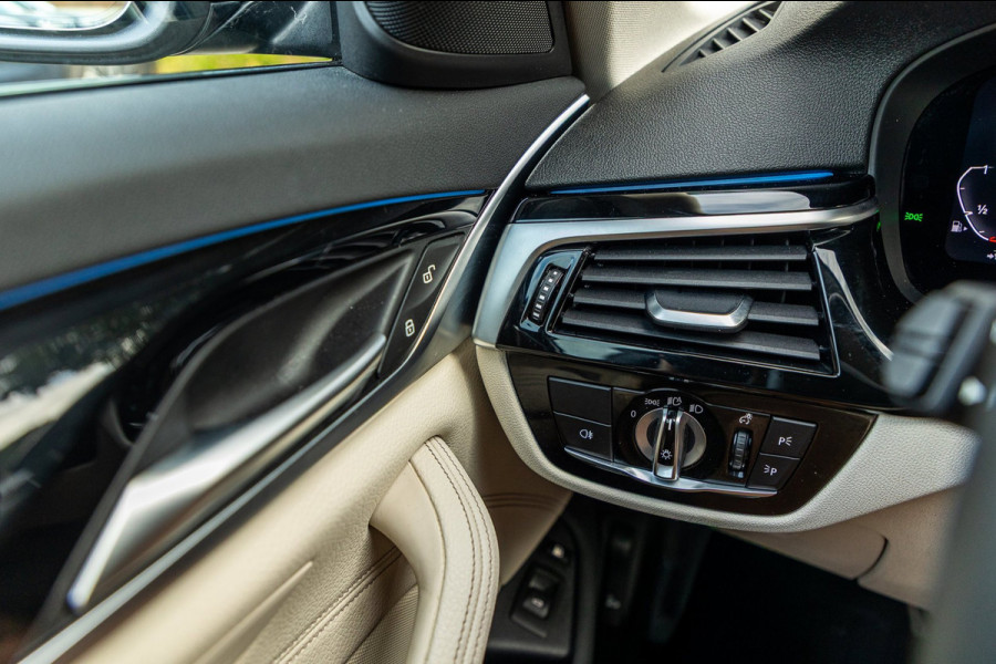 BMW 5 Serie Touring 530e Business Edition Plus Soh 89% I Trekhaak I Luxe leder I Led I Stuur & stoelverwarming I Camera I Android