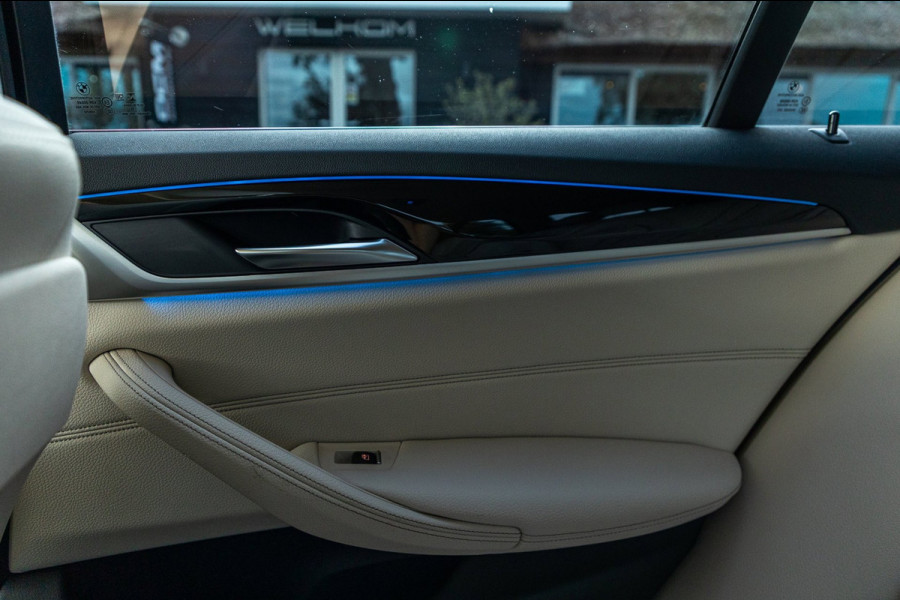 BMW 5 Serie Touring 530e Business Edition Plus Soh 89% I Trekhaak I Luxe leder I Led I Stuur & stoelverwarming I Camera I Android