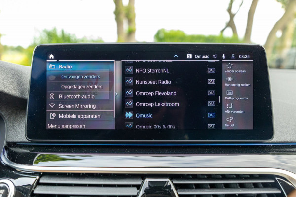 BMW 5 Serie Touring 530e Business Edition Plus Soh 89% I Trekhaak I Luxe leder I Led I Stuur & stoelverwarming I Camera I Android