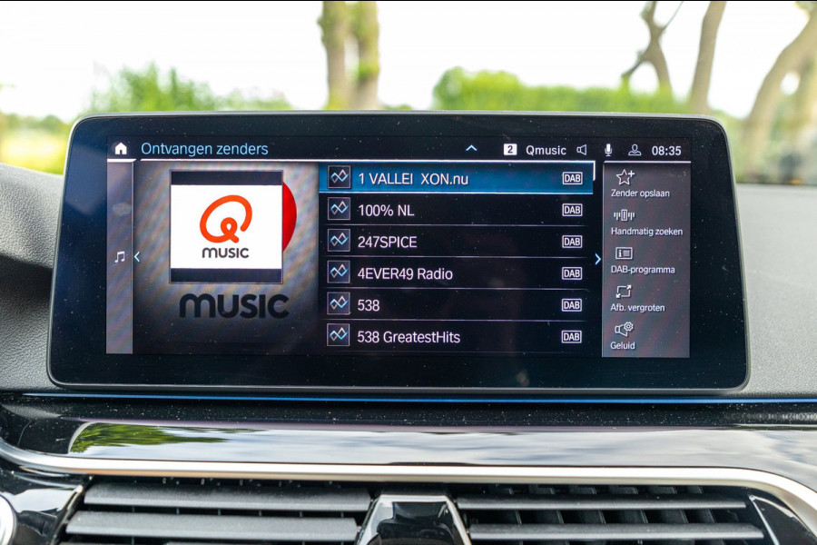 BMW 5 Serie Touring 530e Business Edition Plus Soh 89% I Trekhaak I Luxe leder I Led I Stuur & stoelverwarming I Camera I Android