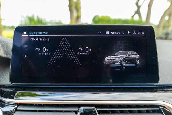 BMW 5 Serie Touring 530e Business Edition Plus Soh 89% I Trekhaak I Luxe leder I Led I Stuur & stoelverwarming I Camera I Android