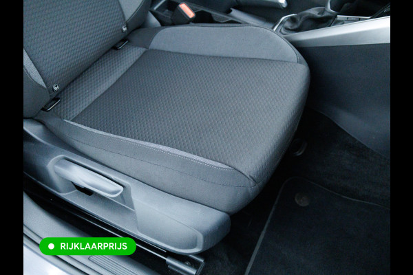 Volkswagen Polo 1.0 TSI Business Edition Automaat | Camera | Cruise | PDC V+A | Airco | App-connect Privacy glas, Grootlicht assistent, Digitaal dashboard, 15 inch LMV