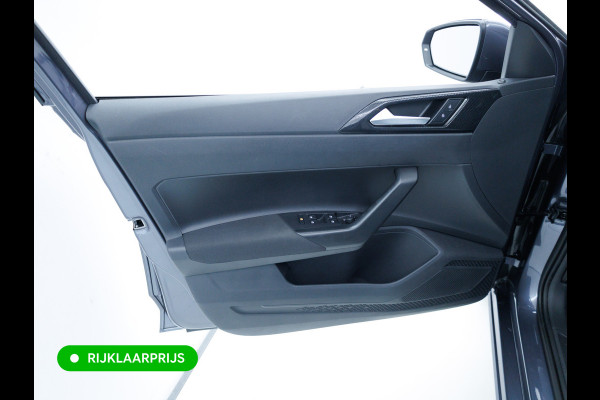 Volkswagen Polo 1.0 TSI Business Edition Automaat | Camera | Cruise | PDC V+A | Airco | App-connect Privacy glas, Grootlicht assistent, Digitaal dashboard, 15 inch LMV