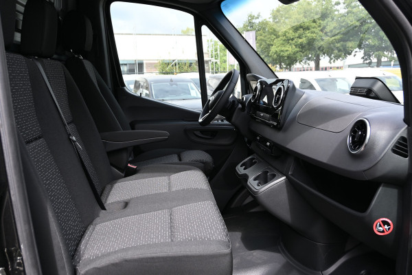 Mercedes-Benz Sprinter 519 CDI L2H2 Select 3.5t 3500 kg Trekgewicht, LED, Distronic