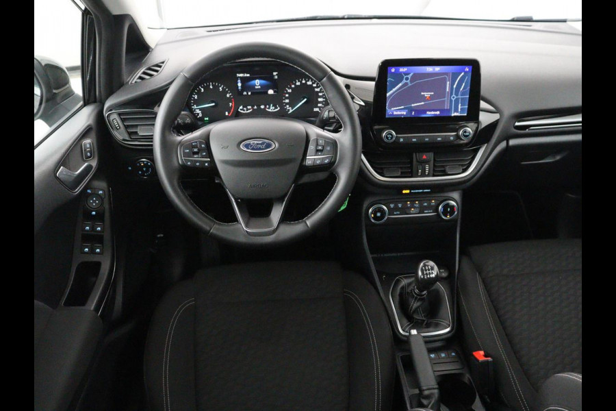 Ford Fiesta 1.0 EcoBoost Hybrid Titanium | Cruise control | Park assist | Climate control | Navigatie | Carplay | Lederen stuurwiel | Lane assist |