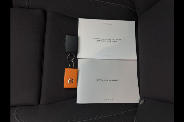 Volvo C40 Recharge Core 69 kWh [3-Fase-11kW] {SoH-93%} (INCL.BTW) Aut. *PANO | DIGI-COCKPIT | FULL-LED | CAMERA | NAVI-FULLMAP | ECC | PDC | HEATED-SPORTSEATS | PRIVACY-GLASS | 19''ALU*