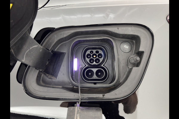 Volvo C40 Recharge Core 69 kWh [3-Fase-11kW] {SoH-93%} (INCL.BTW) Aut. *PANO | DIGI-COCKPIT | FULL-LED | CAMERA | NAVI-FULLMAP | ECC | PDC | HEATED-SPORTSEATS | PRIVACY-GLASS | 19''ALU*