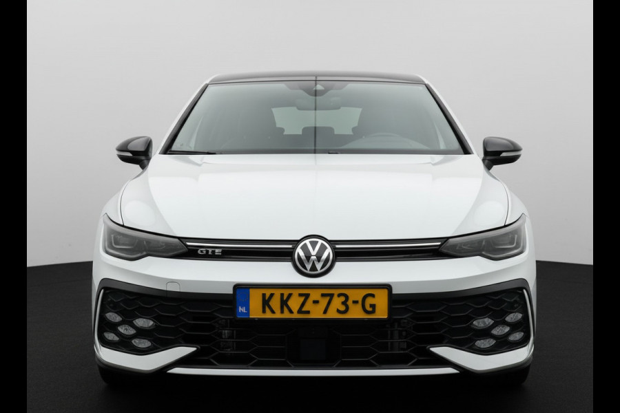 Volkswagen Golf GTE 1.5 eHybrid 272 PK HYBRID GTE-SPORT LEDER/LED-MATRIX/HEAD-UP!/18-INCH/TREKHAAK