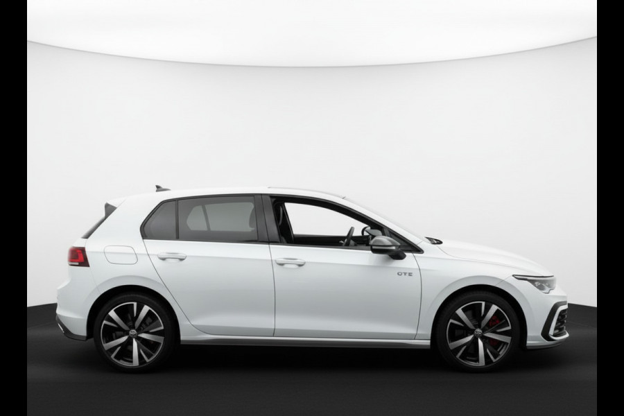 Volkswagen Golf GTE 1.5 eHybrid 272 PK HYBRID GTE-SPORT LEDER/LED-MATRIX/HEAD-UP!/18-INCH/TREKHAAK