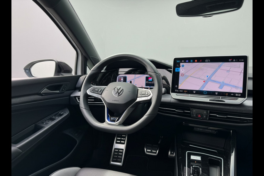 Volkswagen Golf GTE 1.5 eHybrid 272 PK HYBRID GTE-SPORT LEDER/LED-MATRIX/HEAD-UP!/18-INCH/TREKHAAK