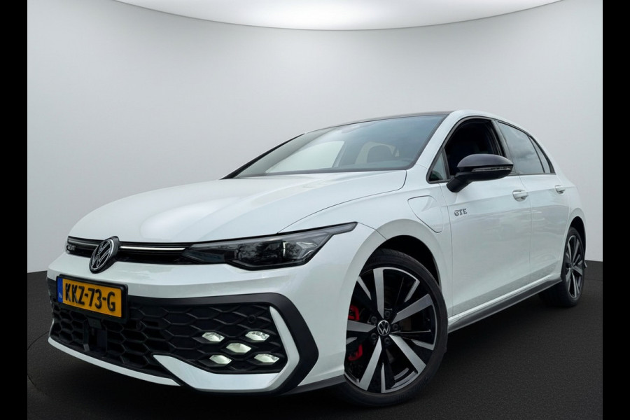 Volkswagen Golf GTE 1.5 eHybrid 272 PK HYBRID GTE-SPORT LEDER/LED-MATRIX/HEAD-UP!/18-INCH/TREKHAAK