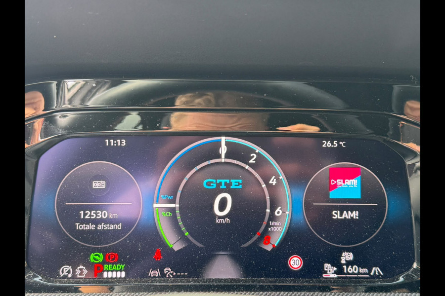 Volkswagen Golf GTE 1.5 eHybrid 272 PK HYBRID GTE-SPORT LEDER/LED-MATRIX/HEAD-UP!/18-INCH/TREKHAAK