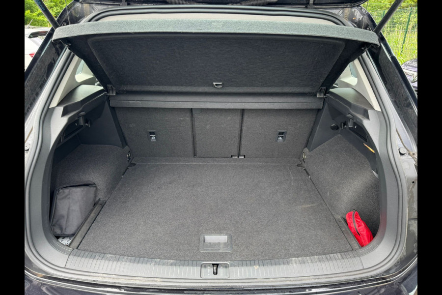 Volkswagen Tiguan 1.5 TSI ACT 150PK DSG HIGHLINE VIRTUAL/ACC/NAVI/ALCANTARA