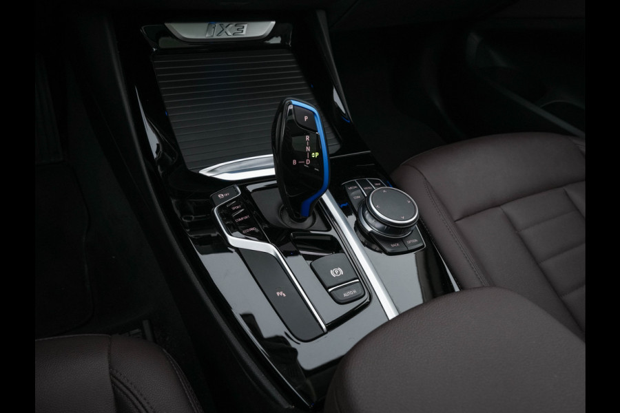 BMW iX3 Executive 80 kWh [3-Fase-11kW ] {SoH-98%} (INCL-BTW) Aut. *PANO | LEATHER | ADAPTIVE-CRUISE | FULL-LED | MEMORY-PACK | BLIND-SPOT |  DIGI-COCKPIT | HEATED-COMFORTSEATS | KEYLESS | CAMERA | DAB+ | 19''ALU*