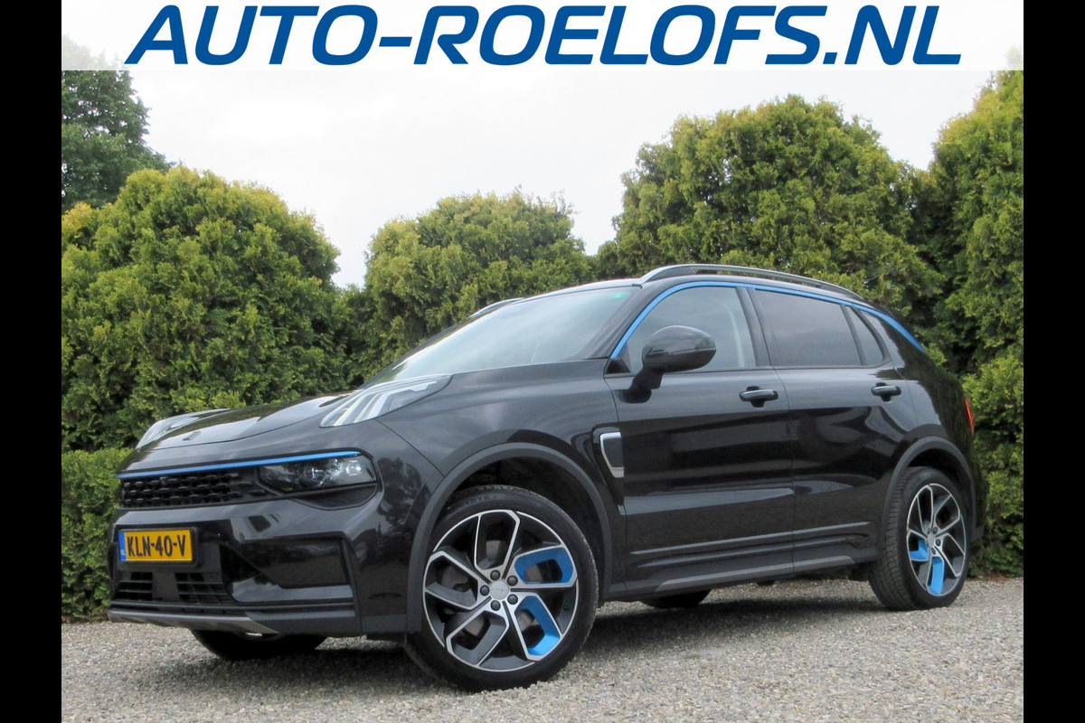 Lynk & Co 01 1.5 * 360Cam * Pano * Carplay *