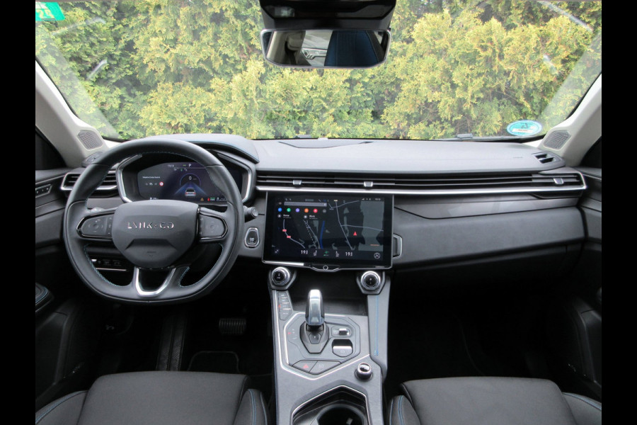 Lynk & Co 01 1.5 * 360Cam * Pano * Carplay *