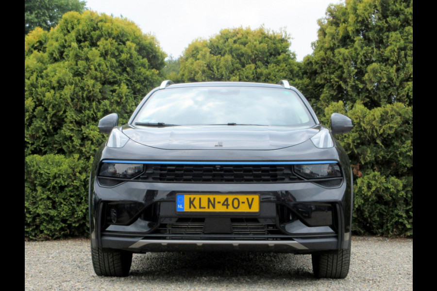 Lynk & Co 01 1.5 * 360Cam * Pano * Carplay *