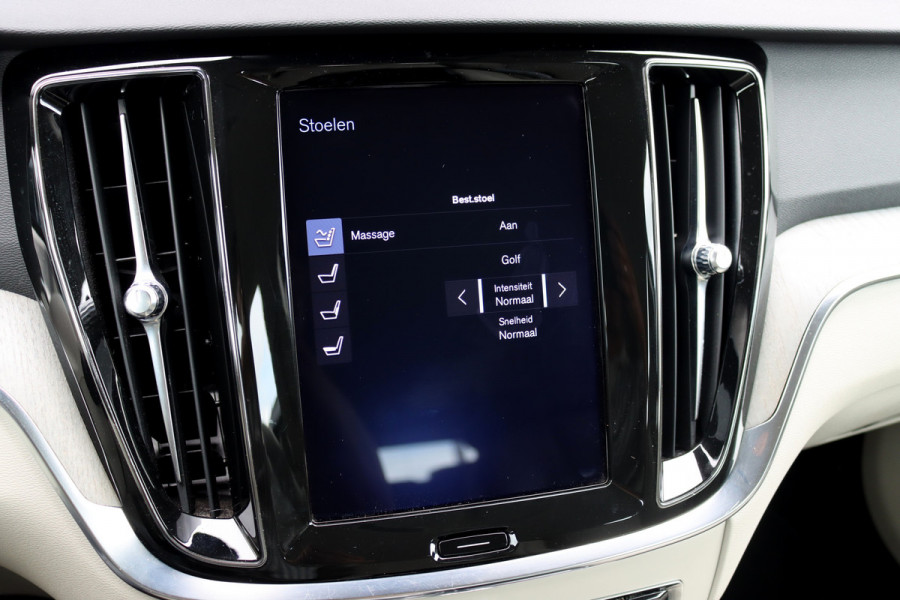 Volvo V60 2.0 T8 Twin Engine AWD Inscription | Bowers&Wilkins | Massage | Trekhaak | Memory | HUD | ACC | Stoelventilatie | Verwarmd Stuurwiel | Nappa Leder | IntelliSafe PRO |