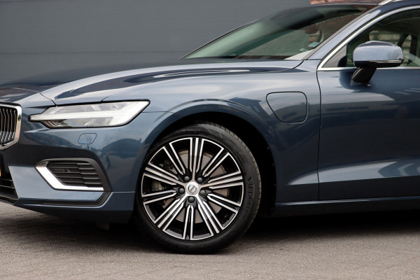 Volvo V60 2.0 T8 Twin Engine AWD Inscription | Bowers&Wilkins | Massage | Trekhaak | Memory | HUD | ACC | Stoelventilatie | Verwarmd Stuurwiel | Nappa Leder | IntelliSafe PRO |