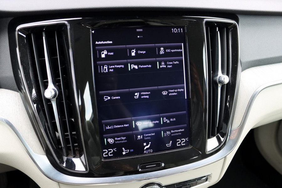Volvo V60 2.0 T8 Twin Engine AWD Inscription | Bowers&Wilkins | Massage | Trekhaak | Memory | HUD | ACC | Stoelventilatie | Verwarmd Stuurwiel | Nappa Leder | IntelliSafe PRO |