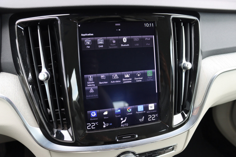 Volvo V60 2.0 T8 Twin Engine AWD Inscription | Bowers&Wilkins | Massage | Trekhaak | Memory | HUD | ACC | Stoelventilatie | Verwarmd Stuurwiel | Nappa Leder | IntelliSafe PRO |