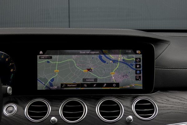 Mercedes-Benz E-Klasse Estate 300 e AMG Line | Panoramadak | Afn. trekhaak | Burmester | LED | Stoelverwarming