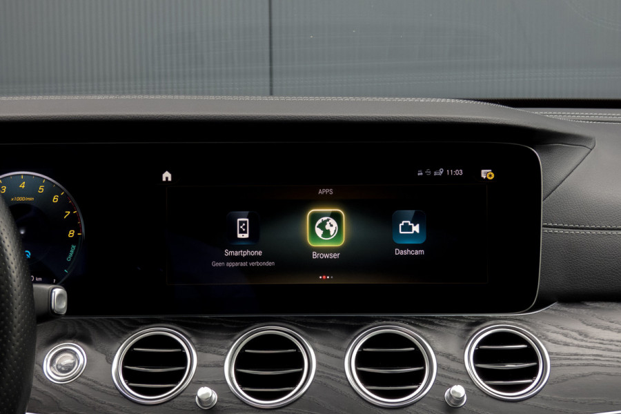 Mercedes-Benz E-Klasse Estate 300 e AMG Line | Panoramadak | Afn. trekhaak | Burmester | LED | Stoelverwarming