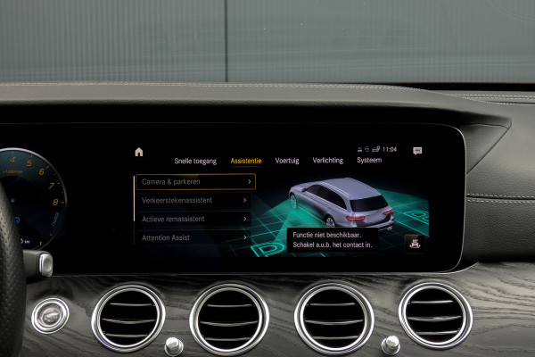 Mercedes-Benz E-Klasse Estate 300 e AMG Line | Panoramadak | Afn. trekhaak | Burmester | LED | Stoelverwarming