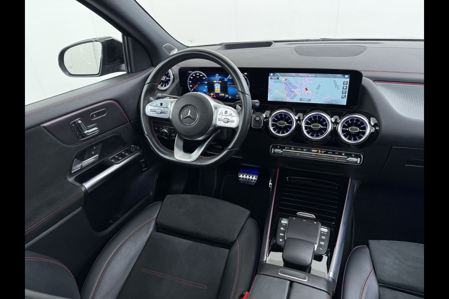 Mercedes-Benz EQA AMG 67kWh SOH 97% Pano.dak Leer/Alcantara 360Camera Hud Sfeerverlichting MemorySeats Navi Keyless Pdc Usb Apple/Android Elek.klep Ecc Aut.Verlichting Lane-dep. Dab 18''LM 250 Business Solution