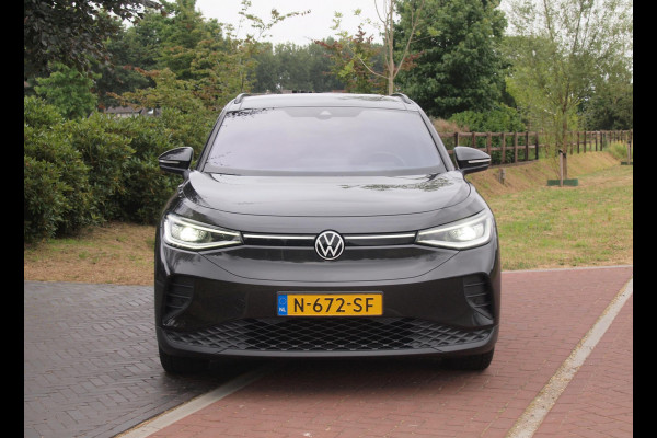 Volkswagen ID.4 Tech 77 kWh | SOH 90% | Panoramadak | Sfeerverlichting | Trekhaak | Camera | Apple Carplay | NL-Auto |