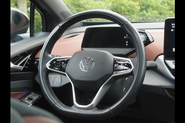 Volkswagen ID.4 Tech 77 kWh | SOH 90% | Panoramadak | Sfeerverlichting | Trekhaak | Camera | Apple Carplay | NL-Auto |