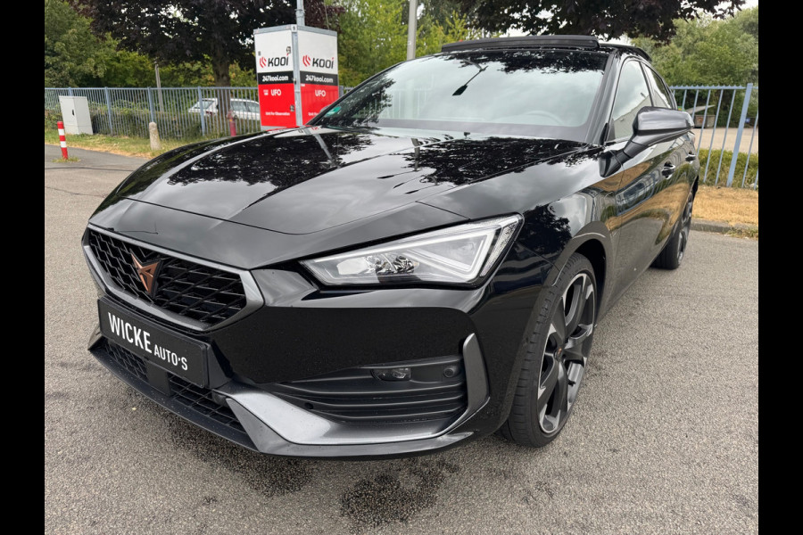 CUPRA Leon 1.4 e-Hybrid VZ Camera Led 245 PK Panorama Leder FR