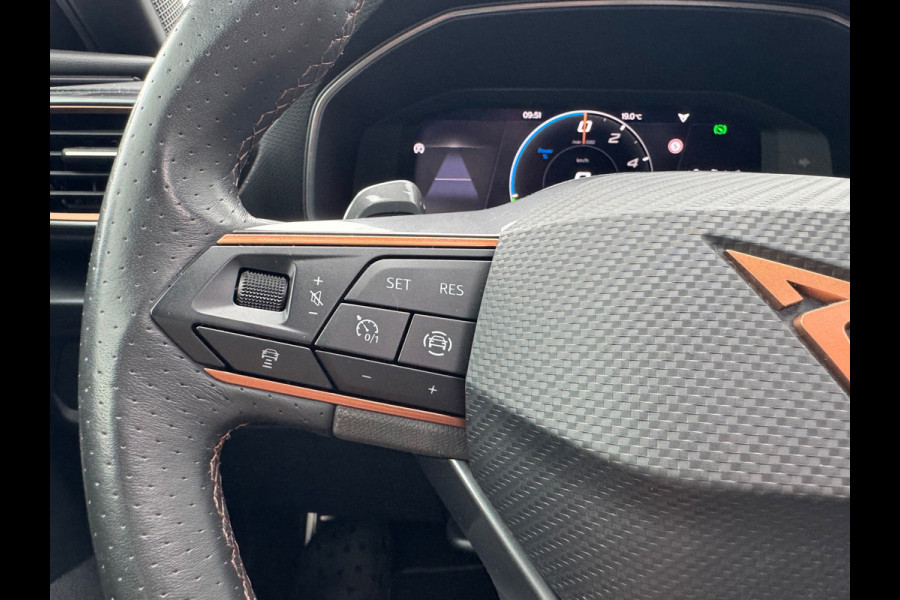 CUPRA Leon 1.4 e-Hybrid VZ Camera Led 245 PK Panorama Leder FR