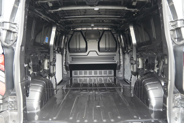 Ford Transit Custom 320 2.0 TDCI L2H1 Trend 170pk AWD 4x4 INCLUSIEF BPM - 2x Schuif - 1+1 Stoel - Trekhaak - Stoel/Stuurverwarming - ACC - Blindspot