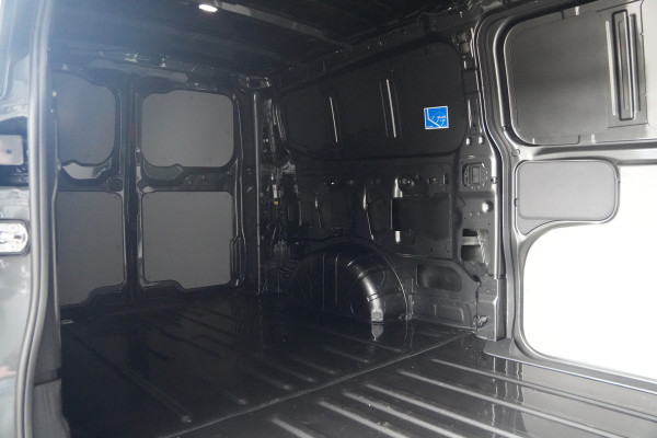 Ford Transit Custom 320 2.0 TDCI L2H1 Trend 170pk AWD 4x4 INCLUSIEF BPM - 2x Schuif - 1+1 Stoel - Trekhaak - Stoel/Stuurverwarming - ACC - Blindspot