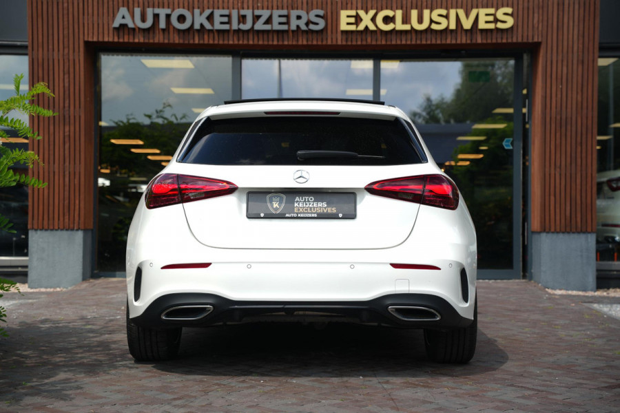 Mercedes-Benz A-Klasse 250 4MATIC AMG Line Panoramadak Ambient Widescreen HeadUp AMG Pakket Keyless Memory Facelift