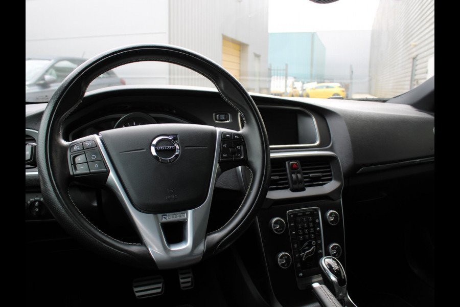 Volvo V40 1.5 T3 Polar+ Sport | CRUISE CONTROL | ACHTERUITRIJ CAMERA |