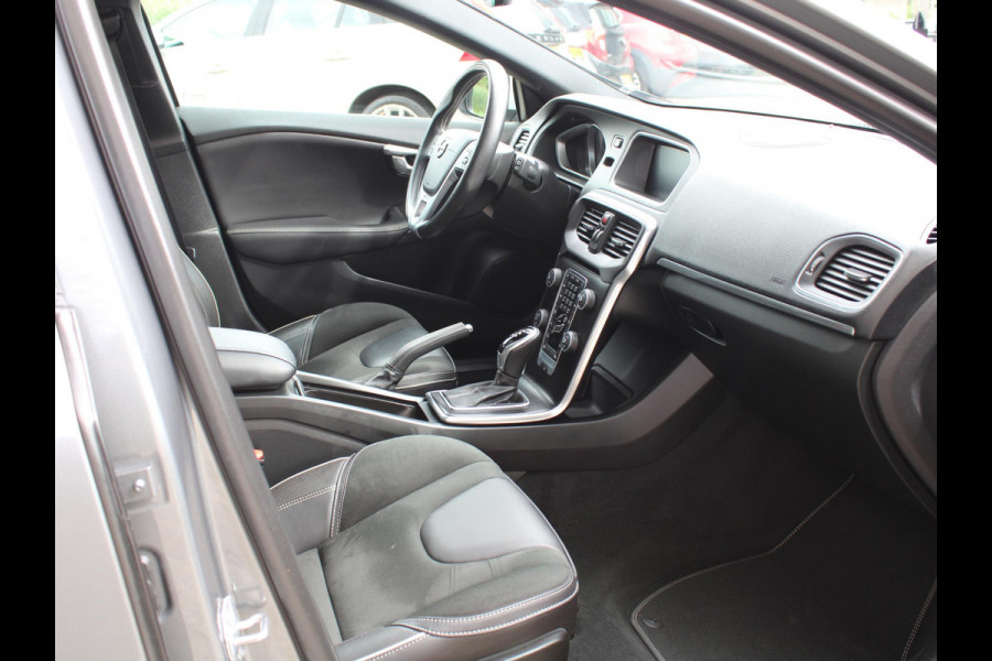 Volvo V40 1.5 T3 Polar+ Sport | CRUISE CONTROL | ACHTERUITRIJ CAMERA |