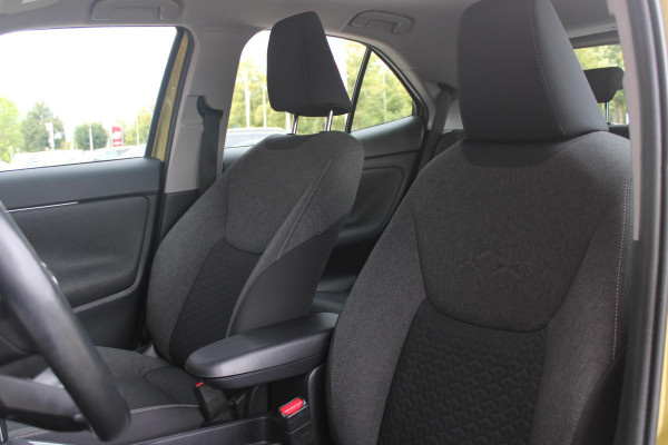 Toyota Yaris Cross 1.5 Hybrid Dynamic | KEYLESS ENTRY / START | VOORSTOELEN VERWARMD | STUUR VERWARMING | HEAD-UP DISPLAY | LED KOPLAMPEN | ADAPTIVE CRUISE CONTROL | LANE ASIST |  ELEKTRISCH BEDIENBARE ACHTERKLEP | DRAADLOOS APPLE CARPLAY | ANDROID AUTO |  ACHTERUITRIJCAMERA | DRAADLOZE TELEFOONLADER | VOORRUIT VERWARMING | 16" LICHTMETALEN VELGEN |