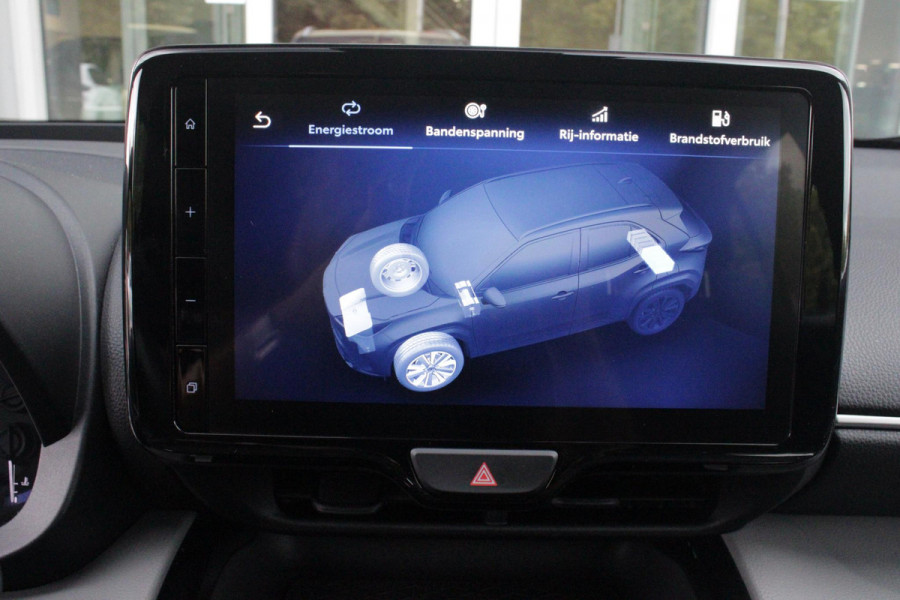 Toyota Yaris Cross 1.5 Hybrid Dynamic | KEYLESS ENTRY / START | VOORSTOELEN VERWARMD | STUUR VERWARMING | HEAD-UP DISPLAY | LED KOPLAMPEN | ADAPTIVE CRUISE CONTROL | LANE ASIST |  ELEKTRISCH BEDIENBARE ACHTERKLEP | DRAADLOOS APPLE CARPLAY | ANDROID AUTO |  ACHTERUITRIJCAMERA | DRAADLOZE TELEFOONLADER | VOORRUIT VERWARMING | 16" LICHTMETALEN VELGEN |