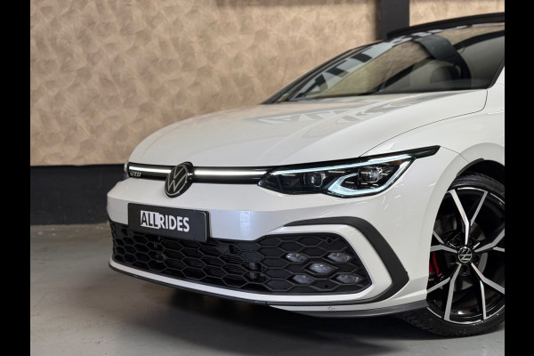 Volkswagen Golf 2.0 TDI GTD | Sfeerverlichting | Stuur/Stoelverwarming | Pano | Camera | Carplay
